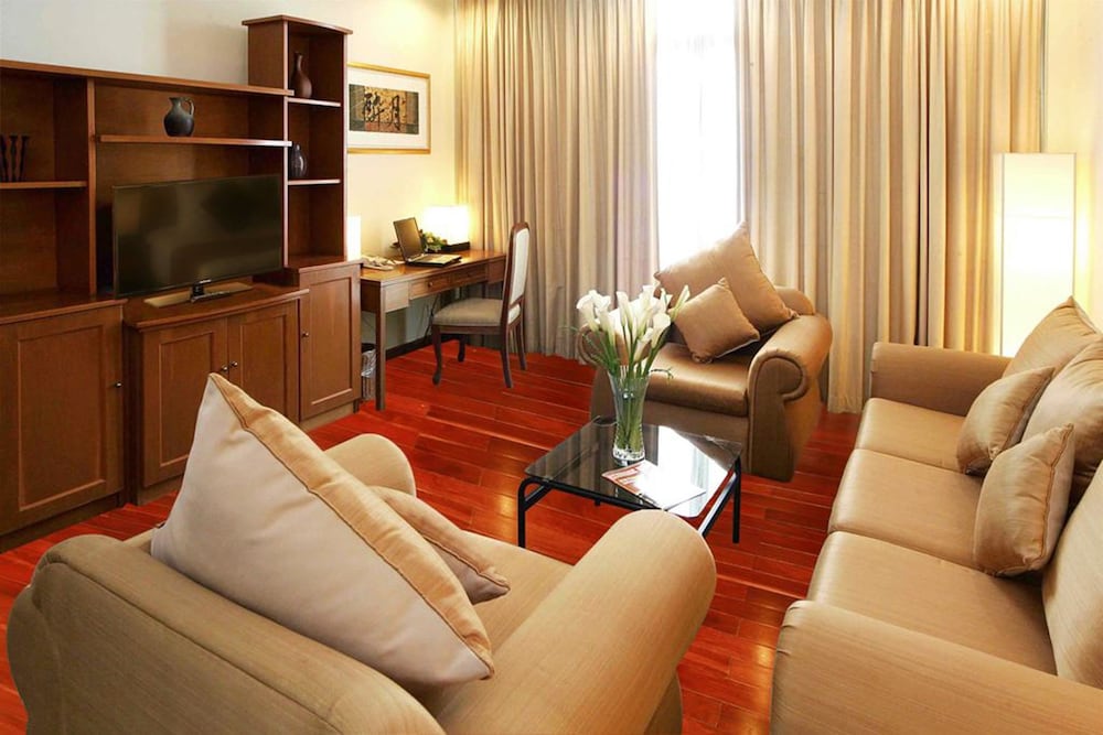 Ramana Hotel Saigon 46/68
