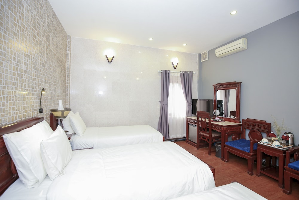 Il Divo Hostel 15/50