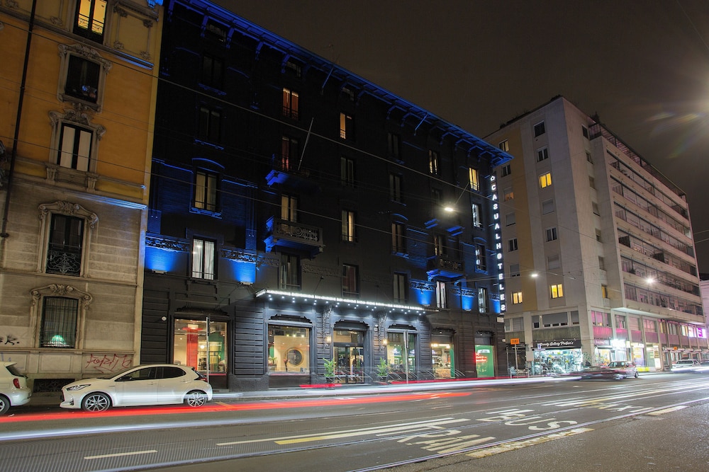 Demidoff Hotel 42/46