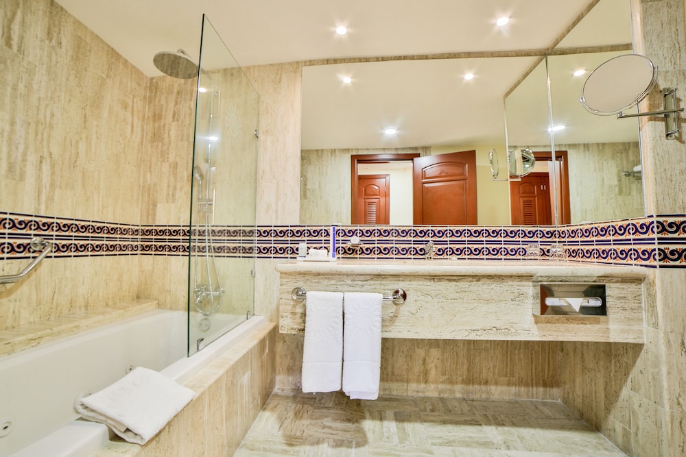 Bahia Principe Explore Coba All Inclusive 24/73
