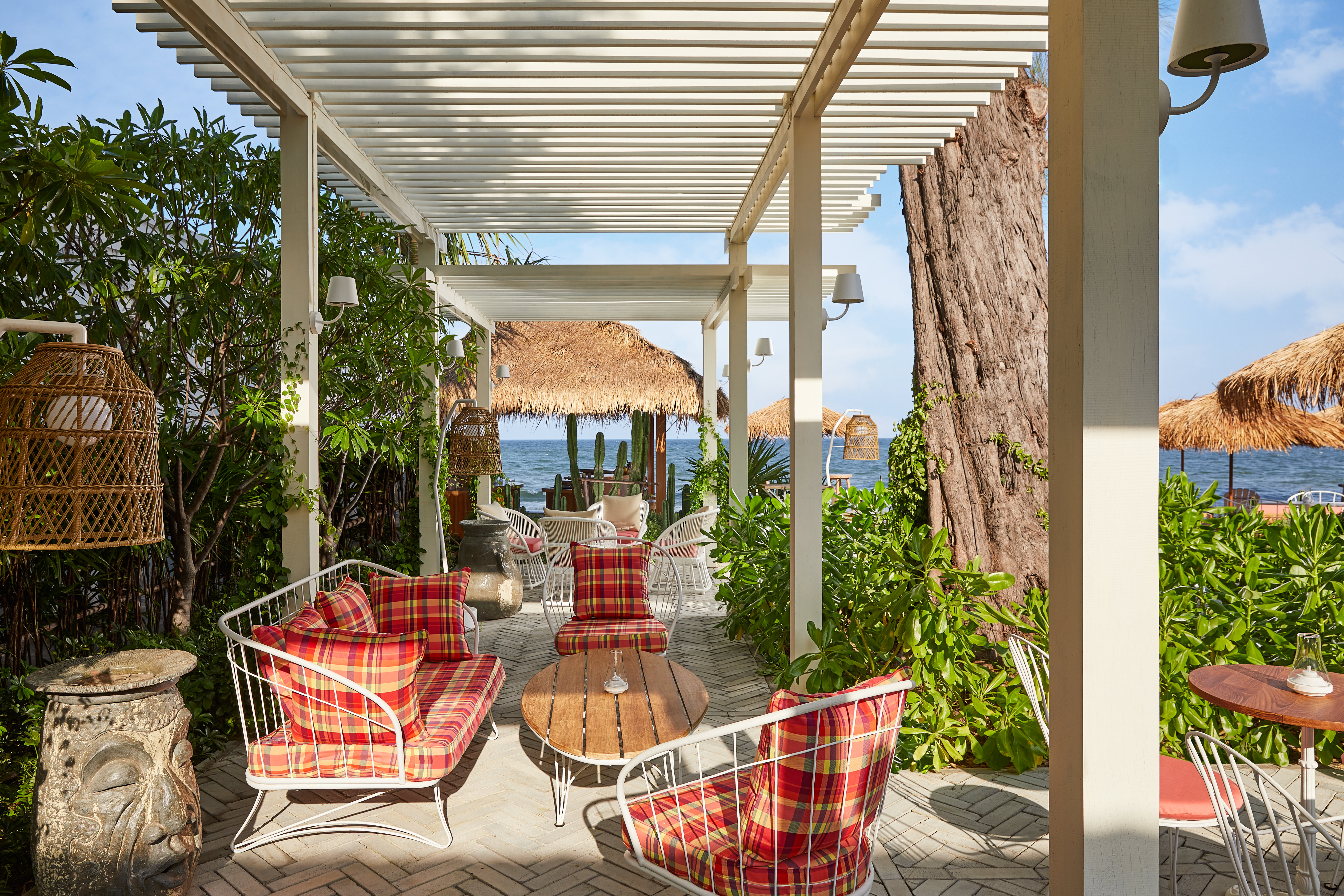 The Standard Hua Hin 14/82