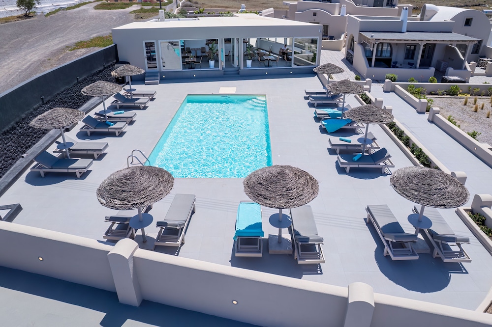 EN PLO BOUTIQUE SUITES 2/49