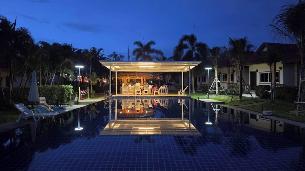 Phuket Airport Villa 1/80