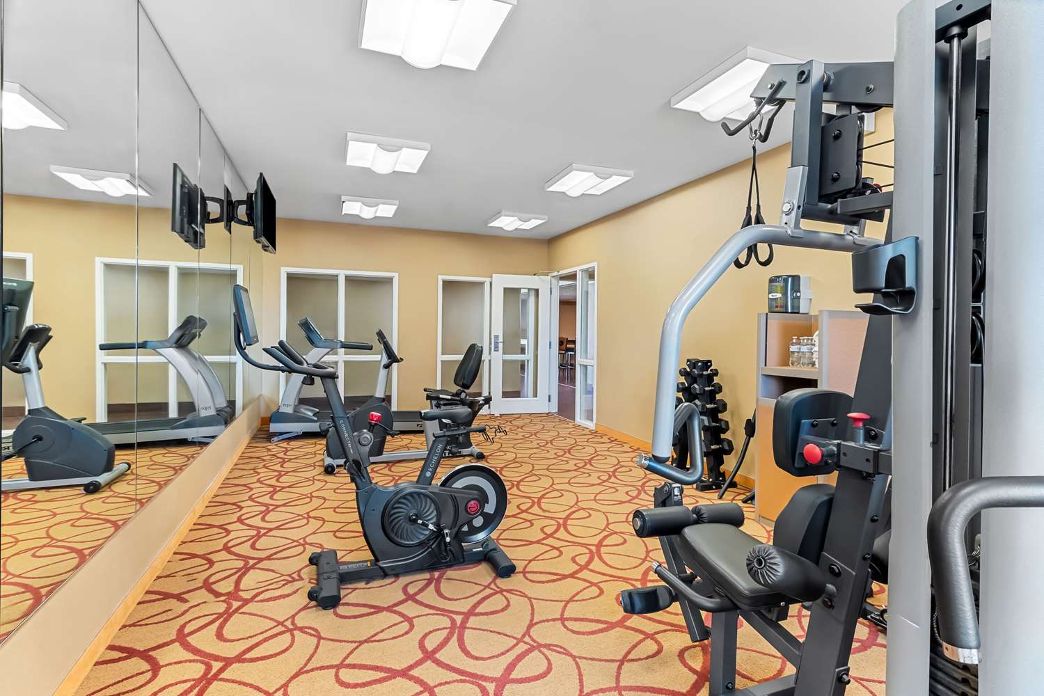 Quality Inn Blackwell I-35 6/12