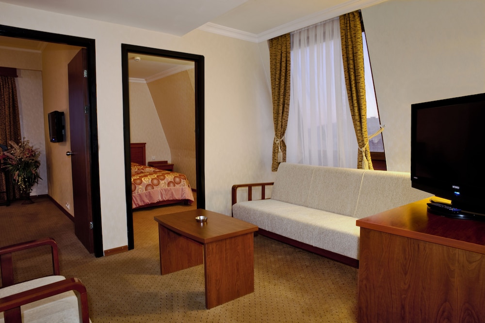 Akgun Hotel 38/54