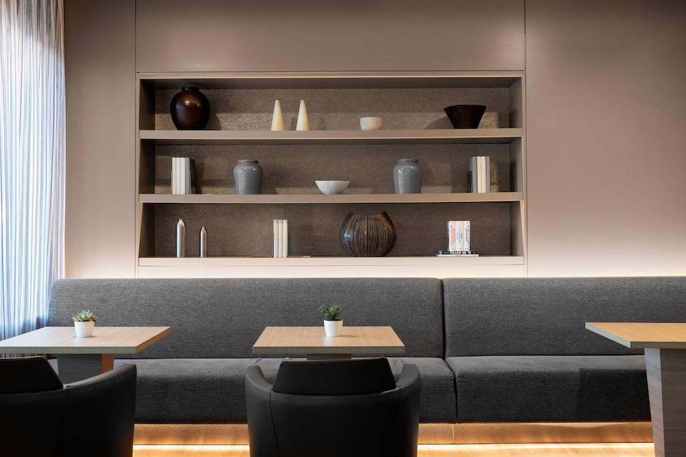 Lobby at Ac Hotel Huelva, HUELVA