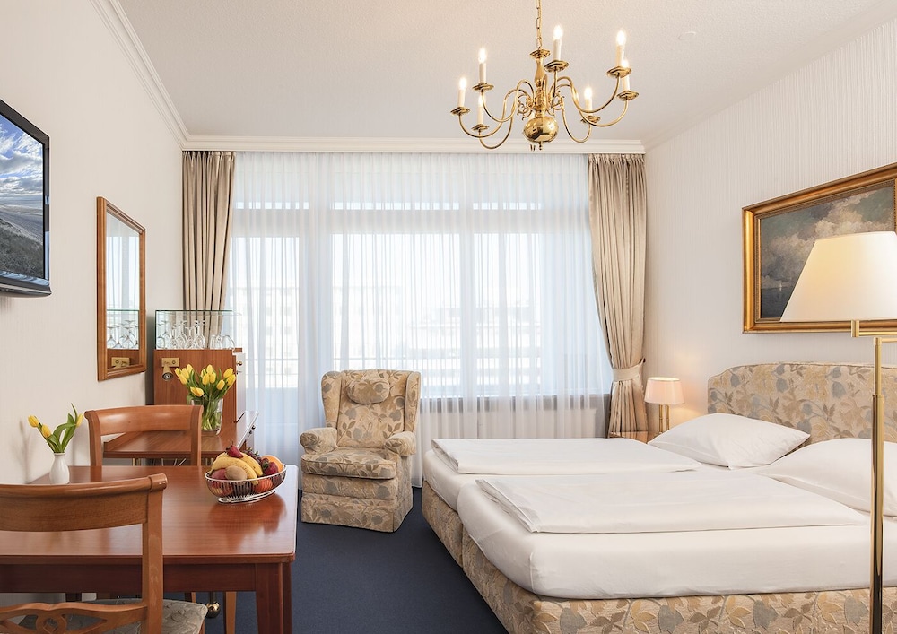 Strandhotel Monbijou 8/32