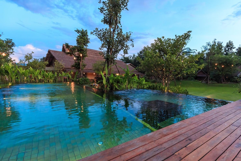 Azalea Village Wellness Resort 63/69