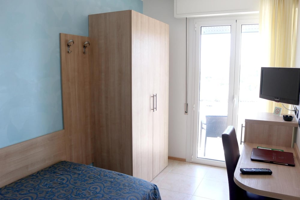Hotel Levante 32/45