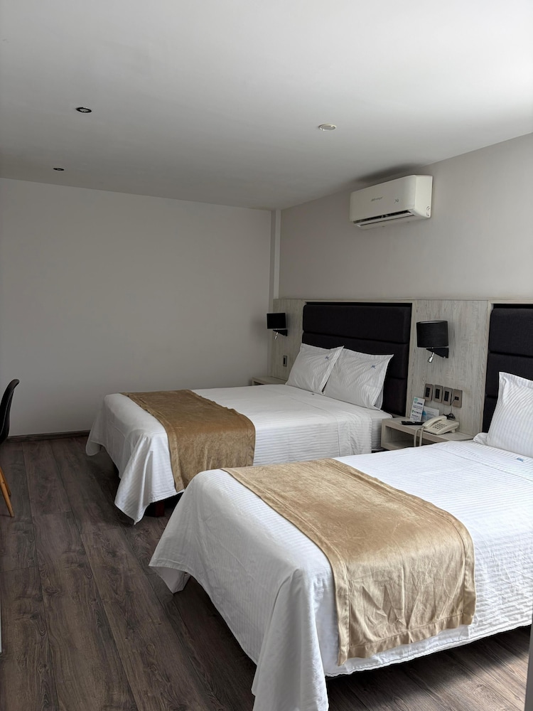 STANDARD, TRIPLE, MULTIPLE BEDS