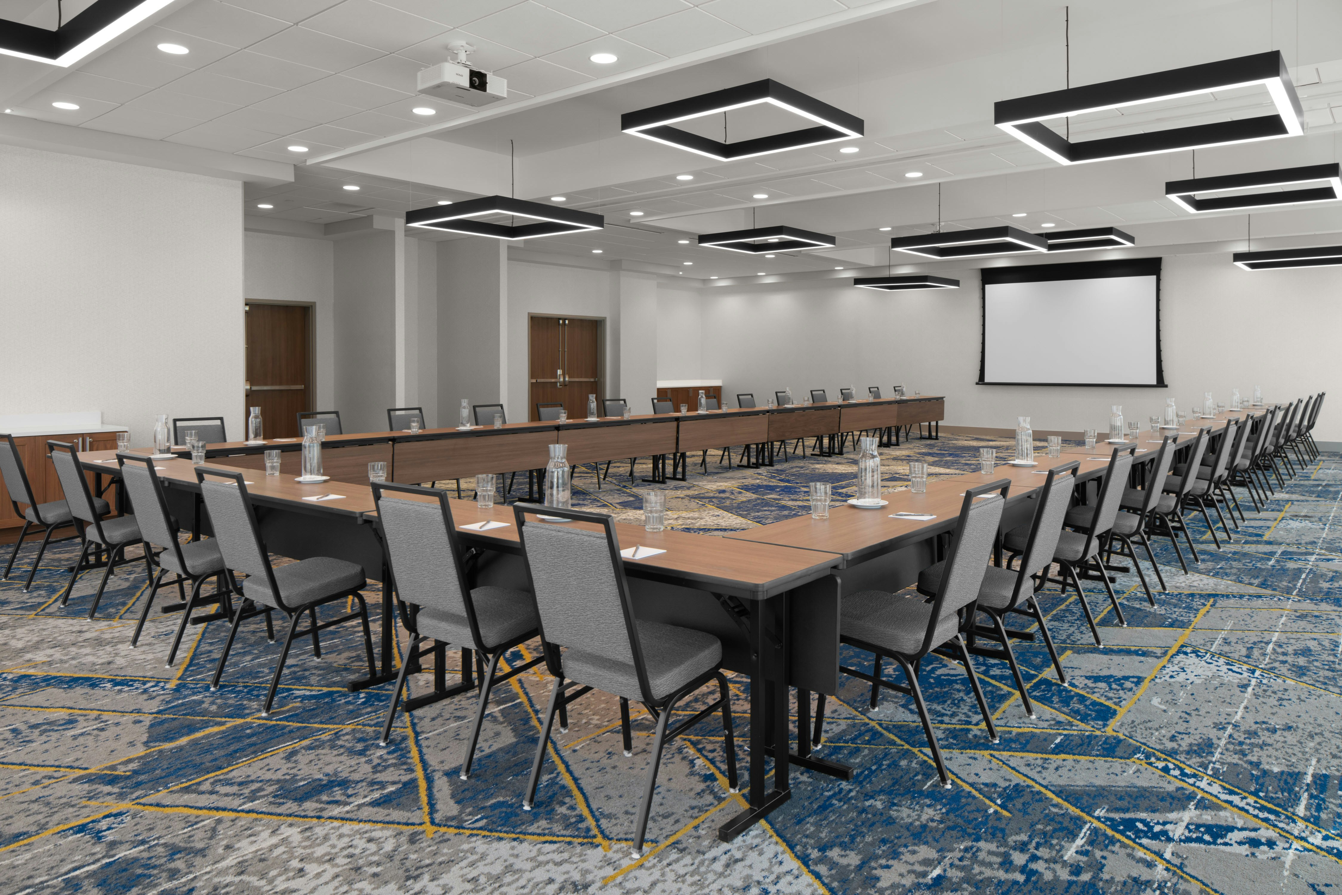 Homewood Suites by Hilton Charlotte Uptown First Ward 26/33
