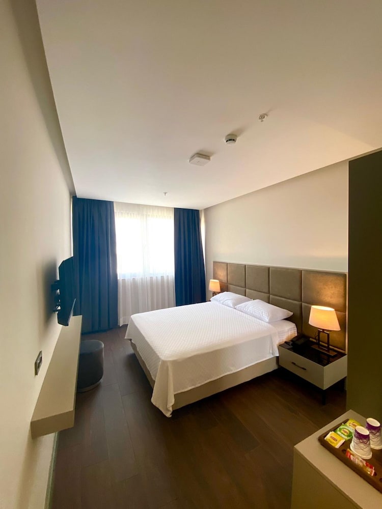 Alice Hotel Antalya 8/50
