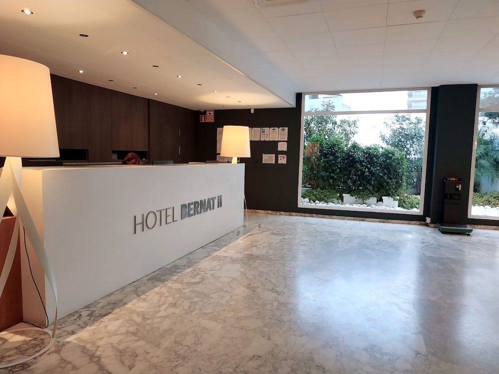 Hotel Bernat II 10/45