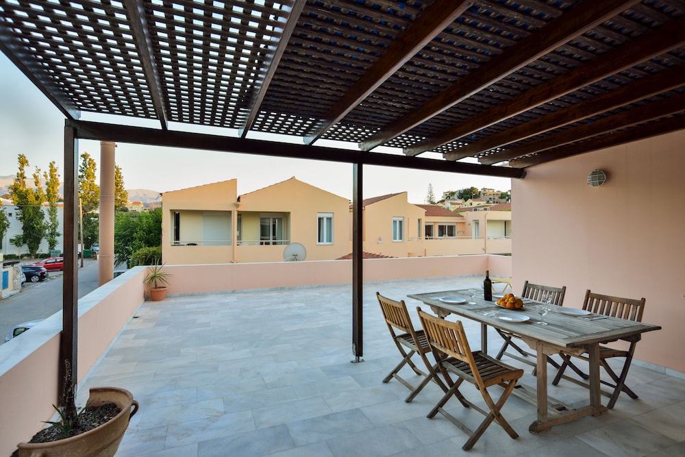 Elmas Dream Apartments And Villas 34/42