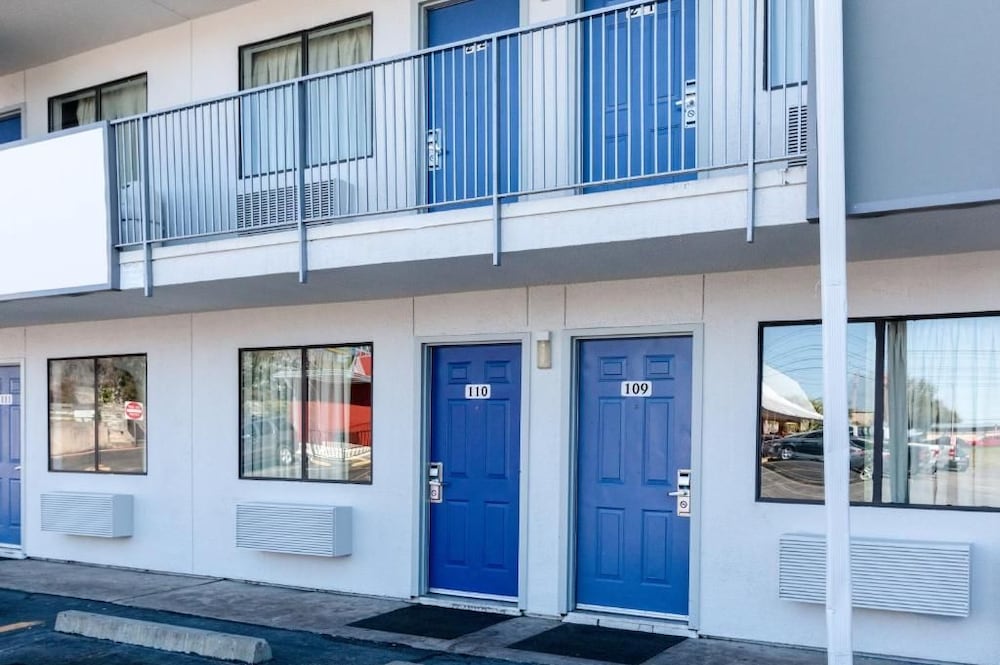Motel6 Austin, TX - Airport - South in AUSTIN - TX