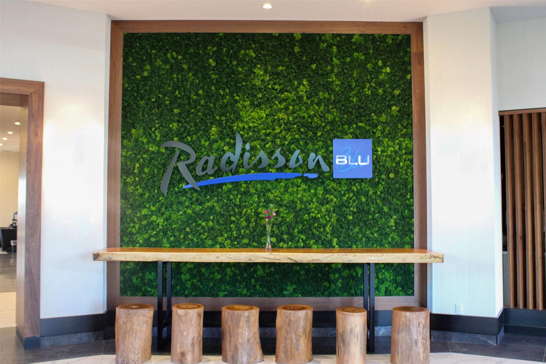 Radisson Blu Vancouver Airport Hotel & Marina 15/45
