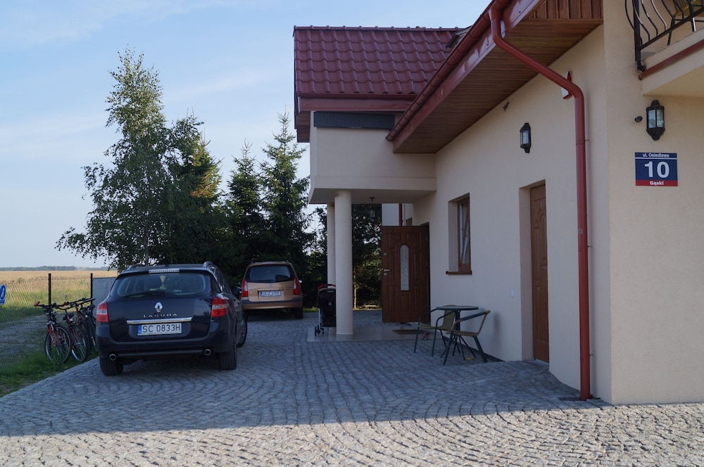 VILLA AMBER 36/50