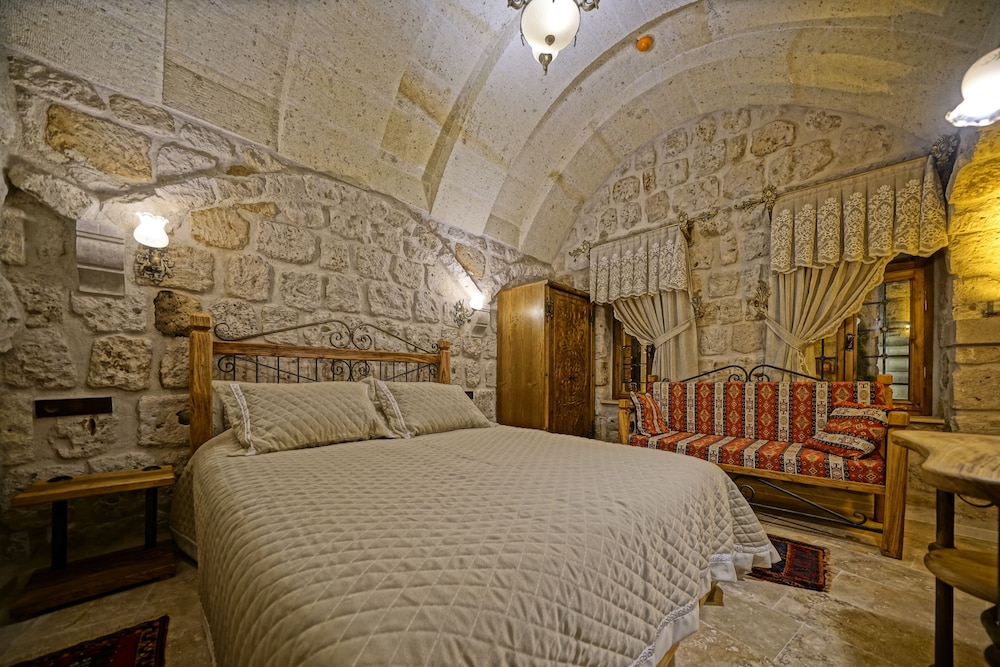 Ora, Classic, Queen Bed
