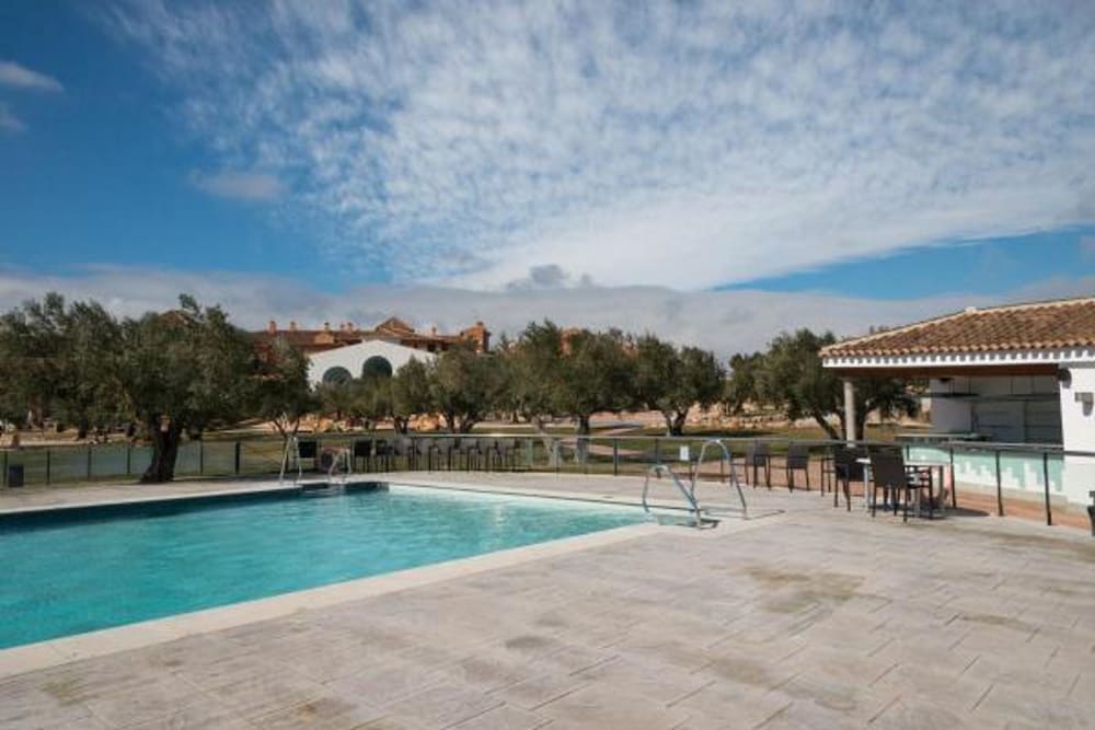 Hotel & Winery Senorio de Nevada 35/40