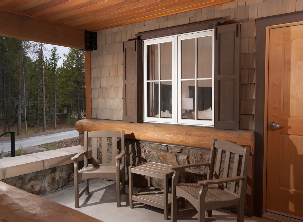 Canyon Lodge & Cabins 9/28