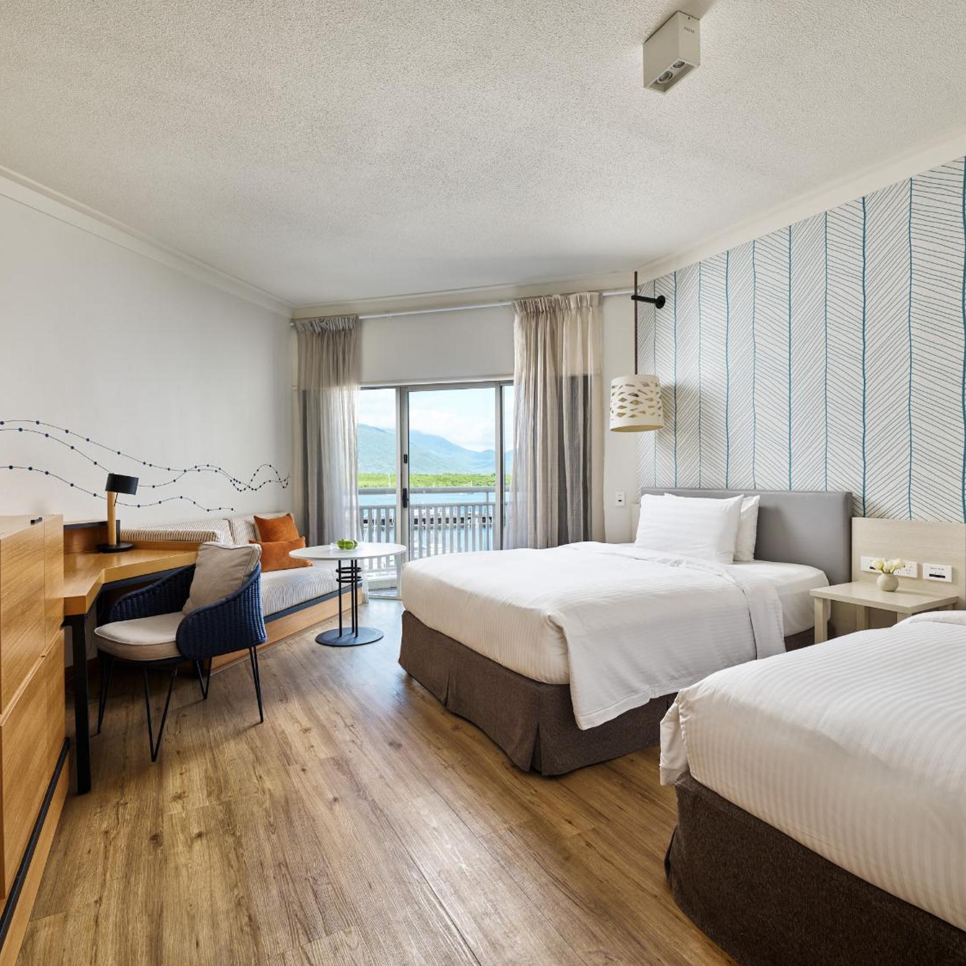 Marina, Executive, Twin Beds