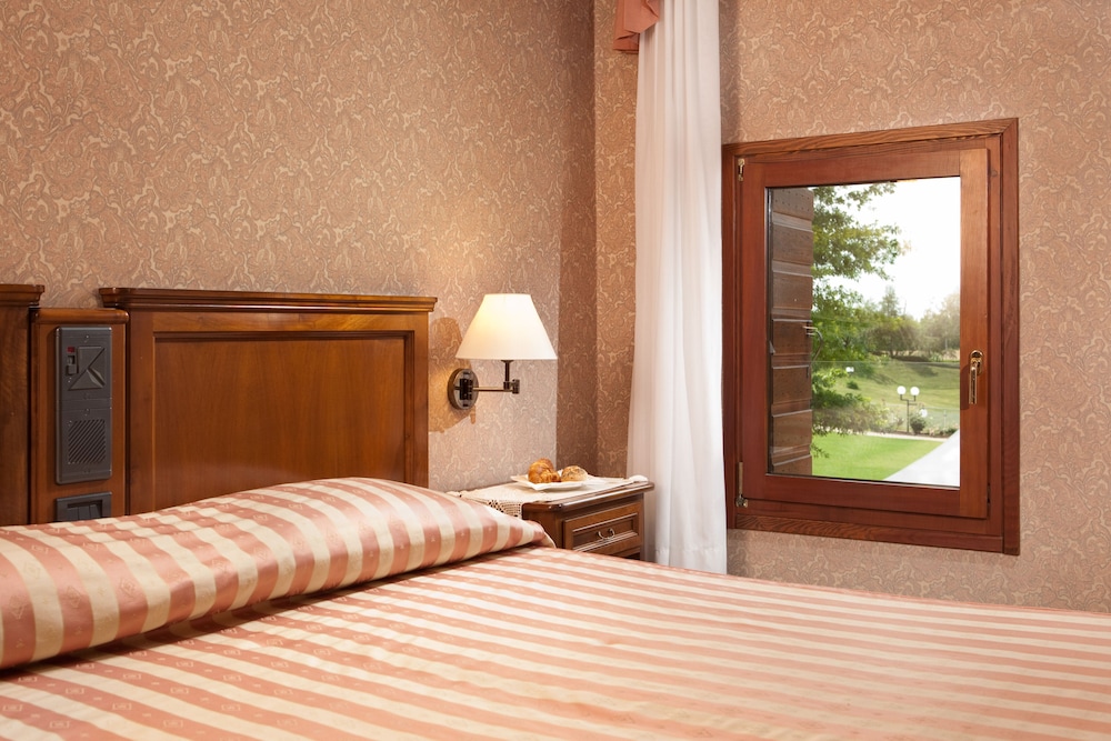 Hotel Fior 11/50
