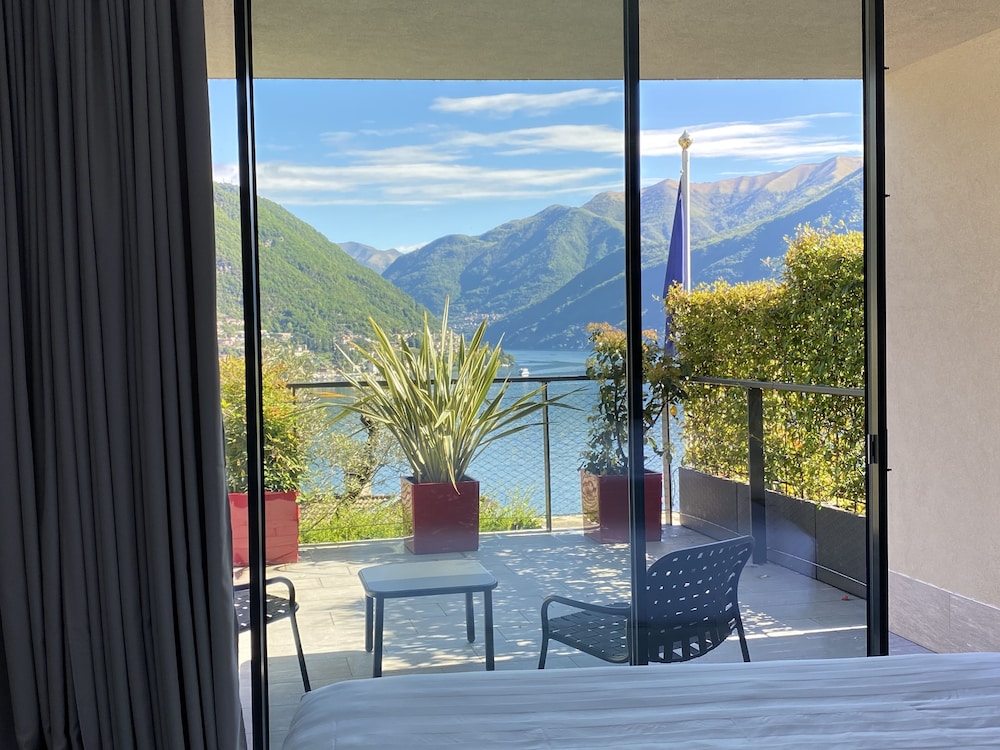 Hotel Lago 24/50