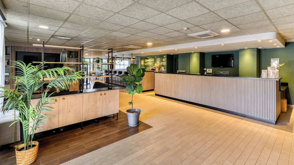 lobby