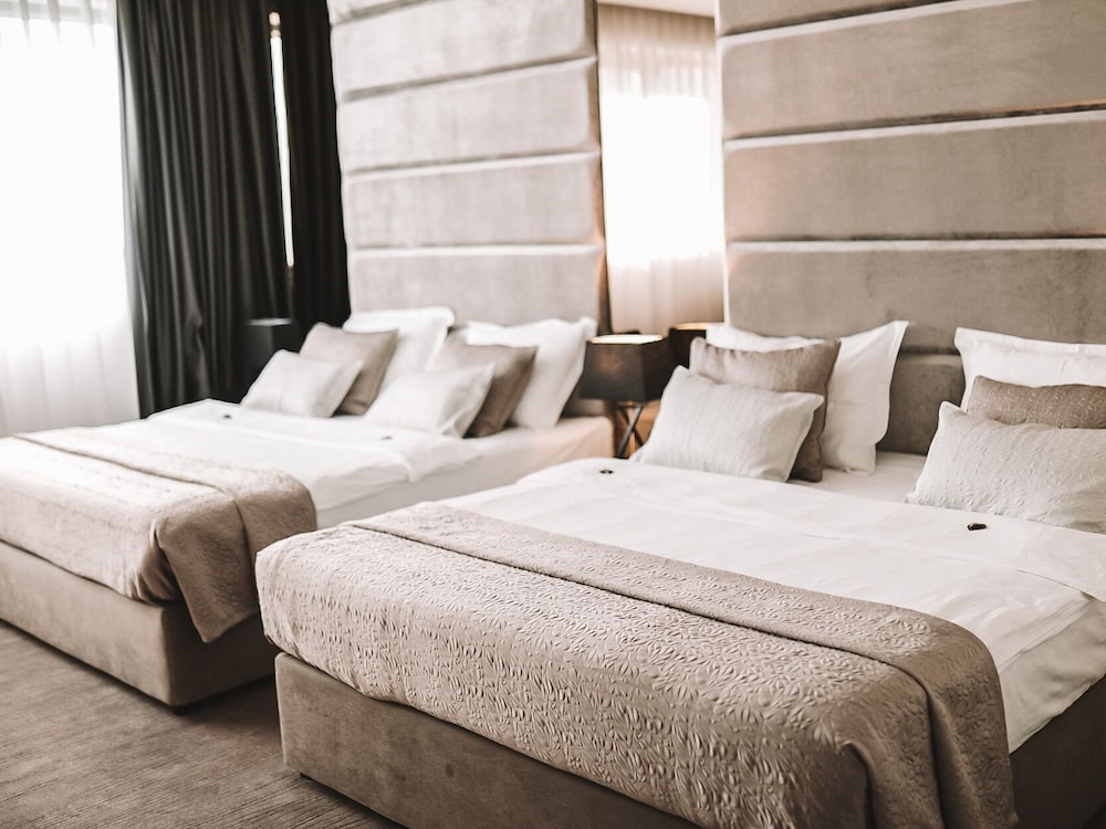 Hotel Leone 18/60