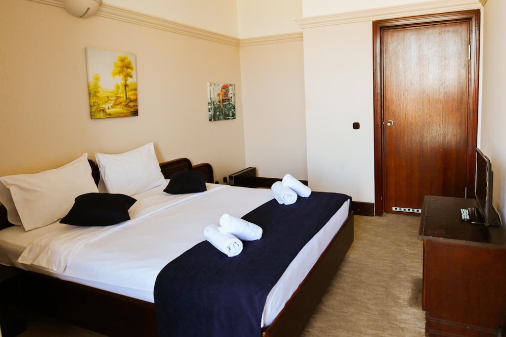 Garni Hotel Jugoslavija 15/62