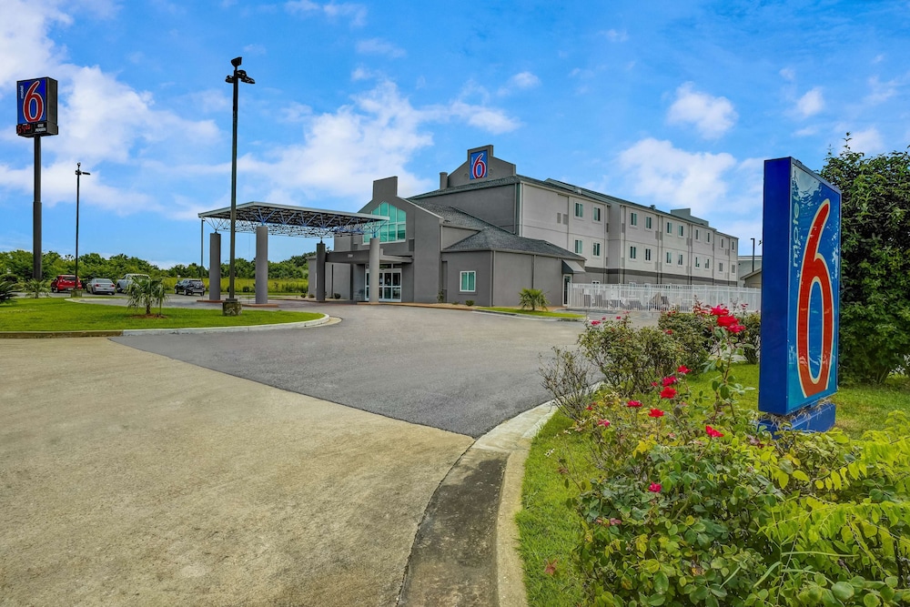 Motel6 Montgomery, AL - Airport 41/51