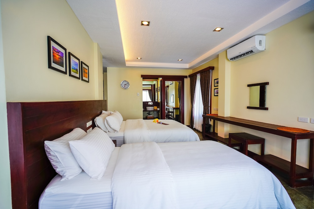 Retreat Siargao Resort 9/49