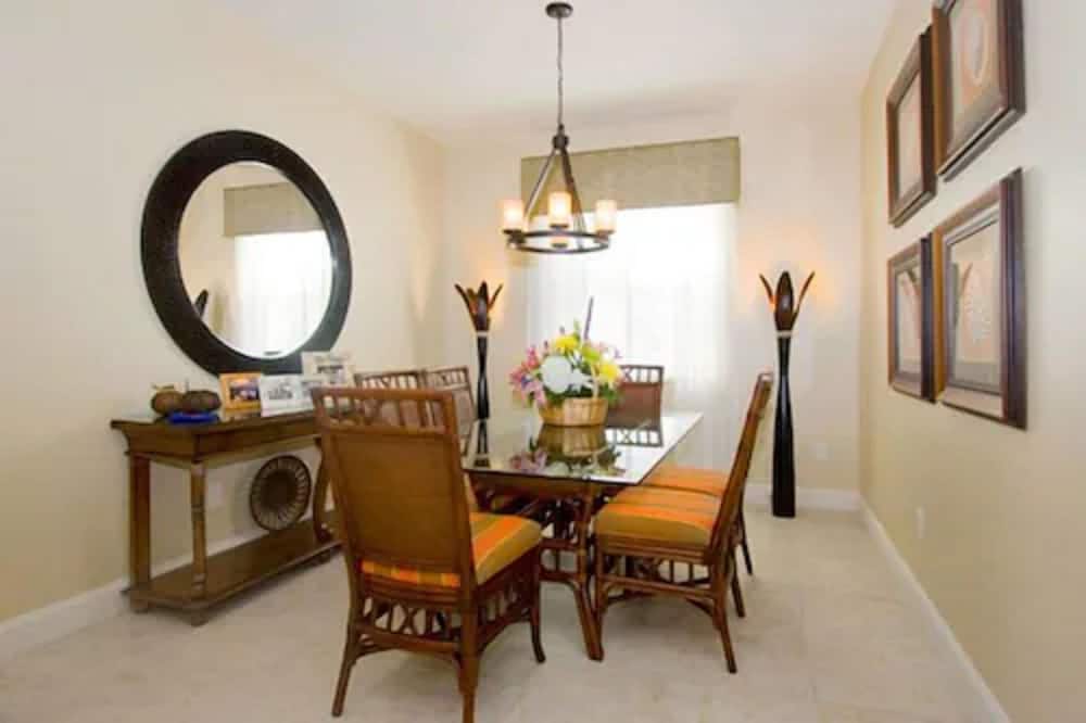 Bahama Beach Club Resort 6/49