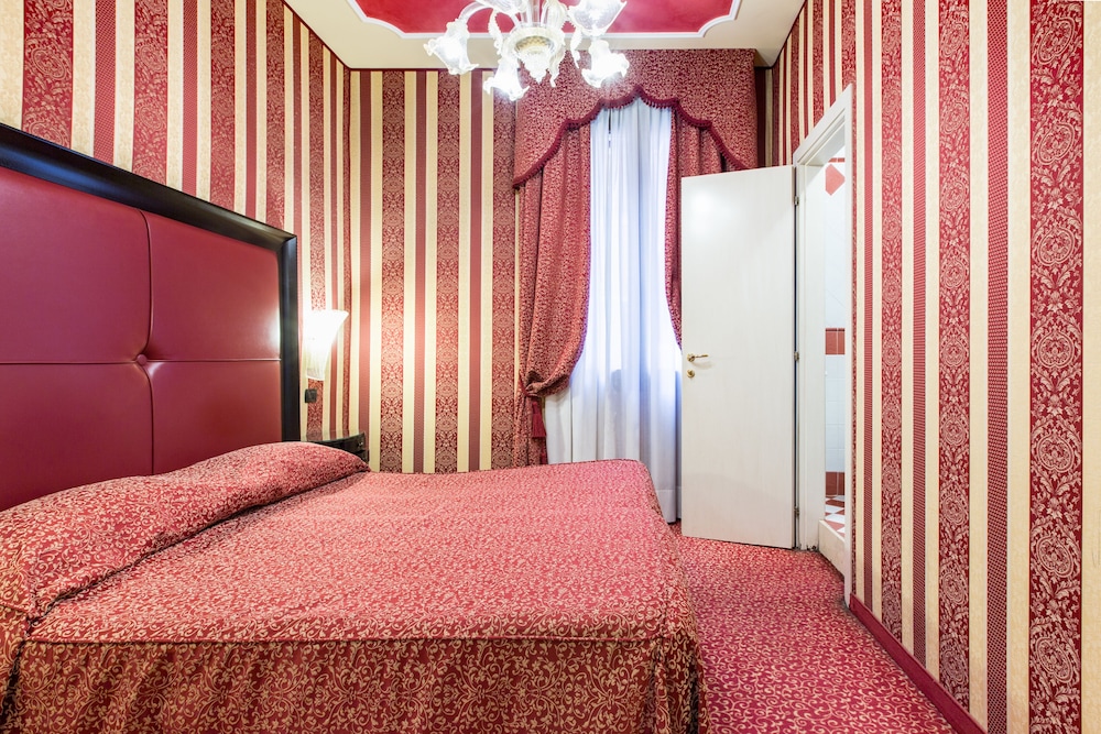 Hotel Alcyone 31/63