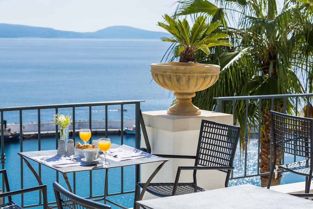 Palazzo Greco Boutique Hotel 43/62