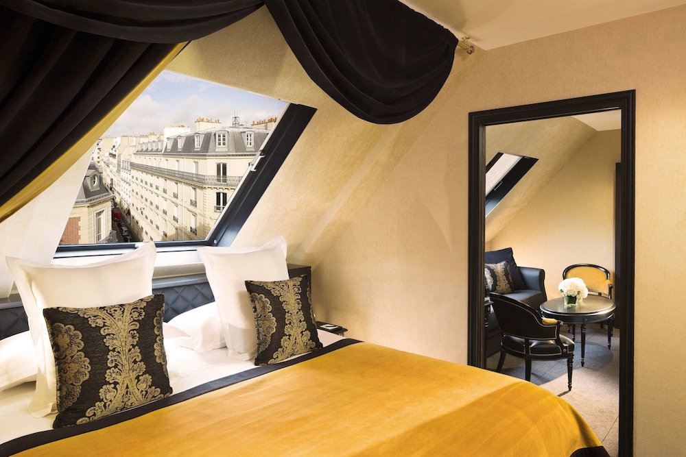 Le Belmont Paris 21/48