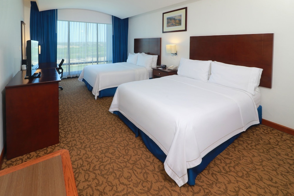Holiday Inn Express Nuevo Laredo 14/51