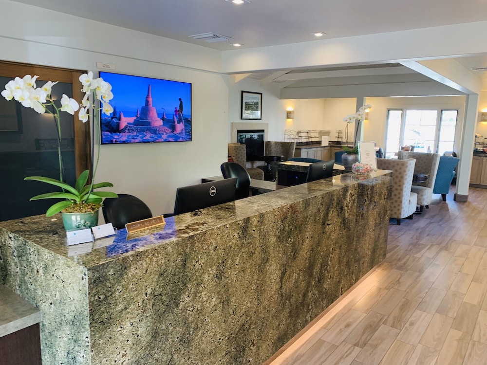 Franciscan Inn & Suites 5/40