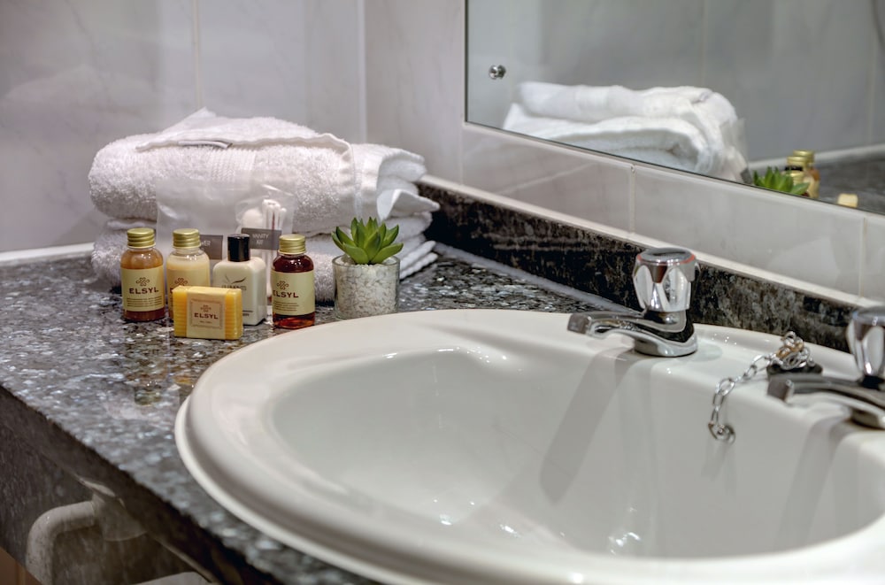 Best Western Plus Bentley Hotel & Spa 43/55