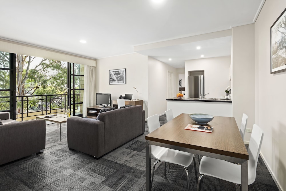 Quest Narre Warren 16/23