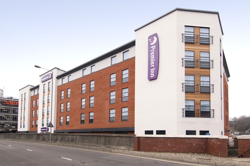 PREMIER INN HIGH WYCOMBE CENTRAL in HIGH WYCOMBE