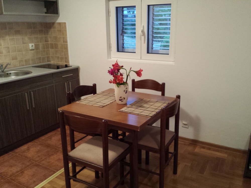 Apartments Lazarevic 34/50