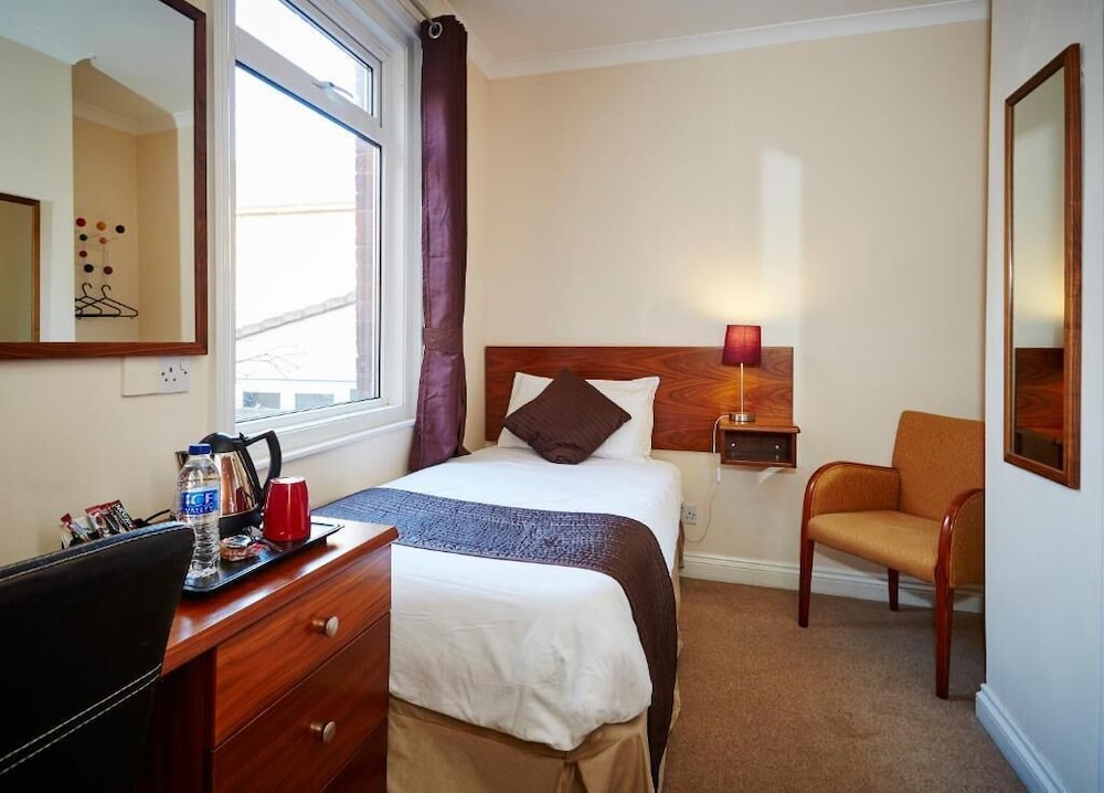 The Terrace Lodge Hotel 16/48