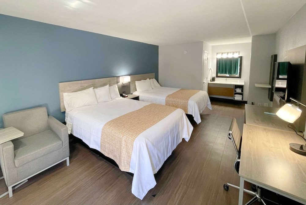 ROOM, 2 QUEEN BEDS