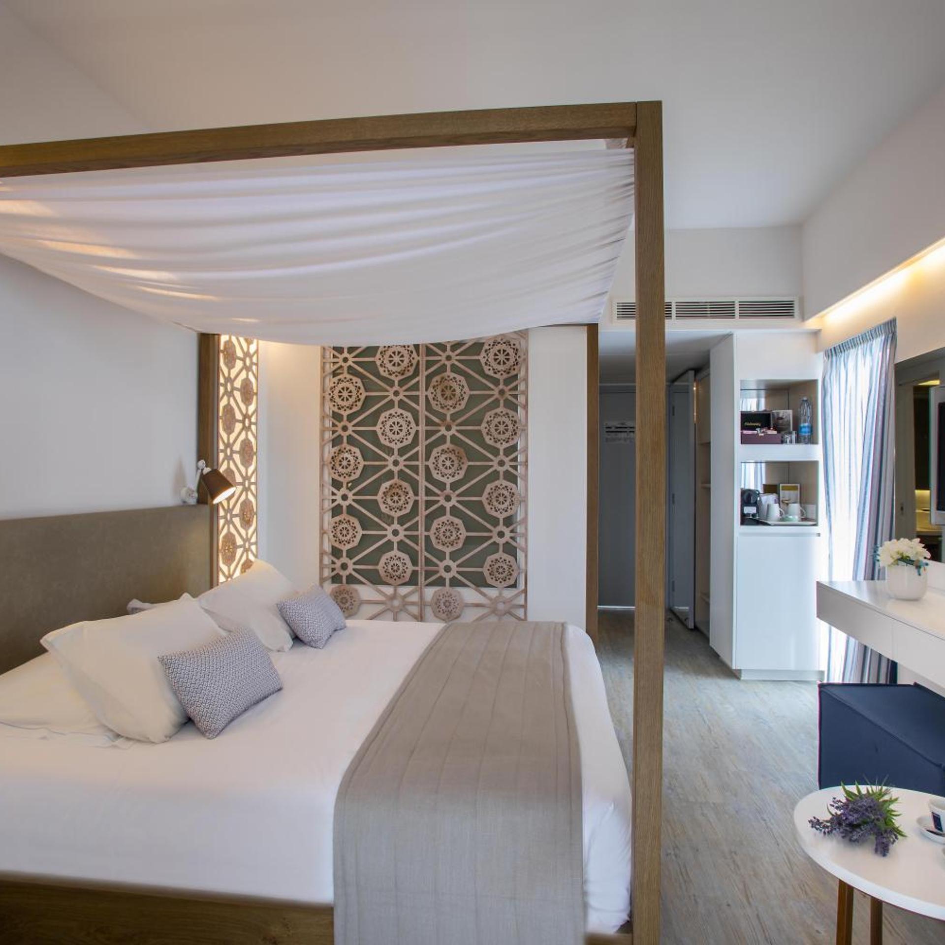 Superior, Double Bed, Sea Front