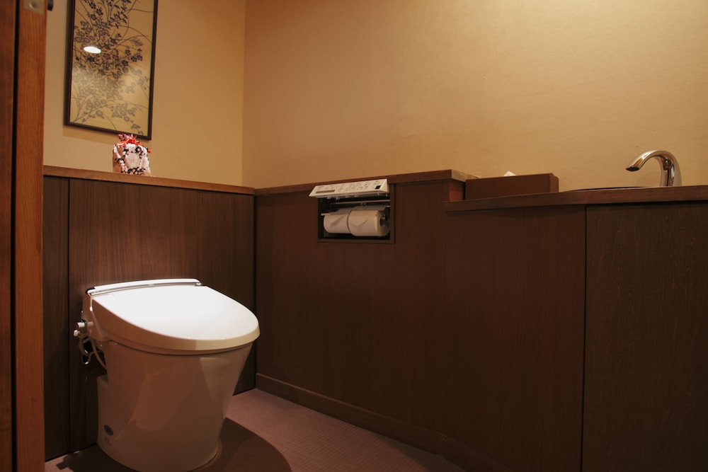 Shibu Onsen Sakaeya 50/50