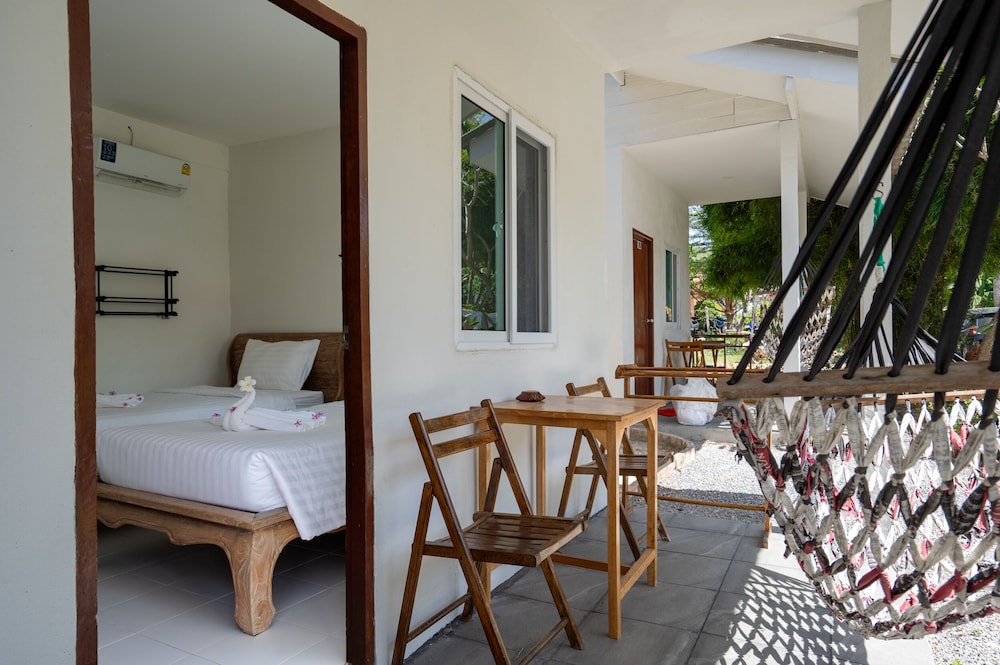 Isara Lanta Resort 20/50