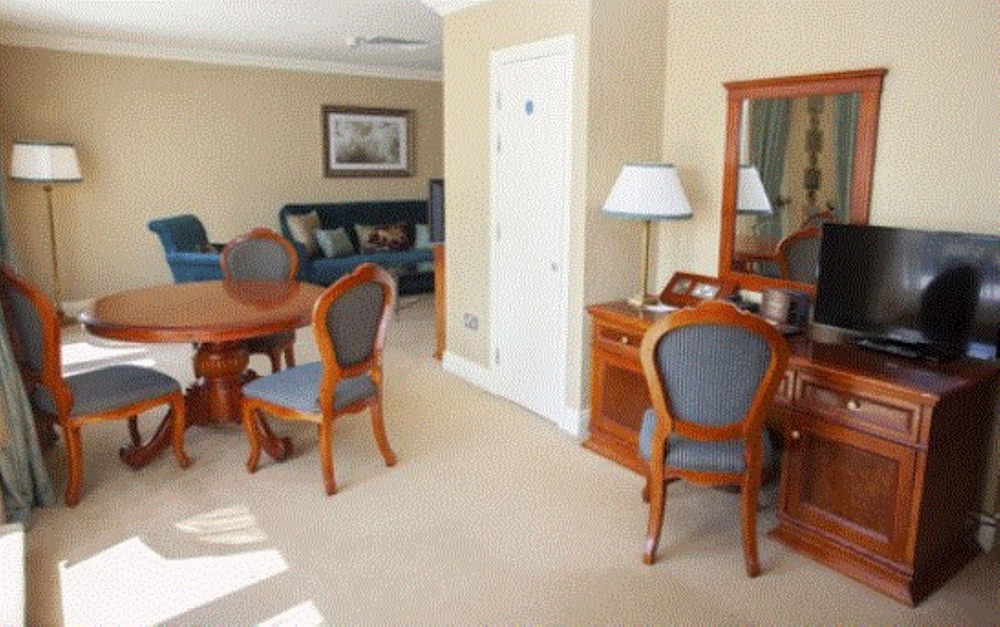 Knightsbrook Hotel Spa Golf Resort 61/69