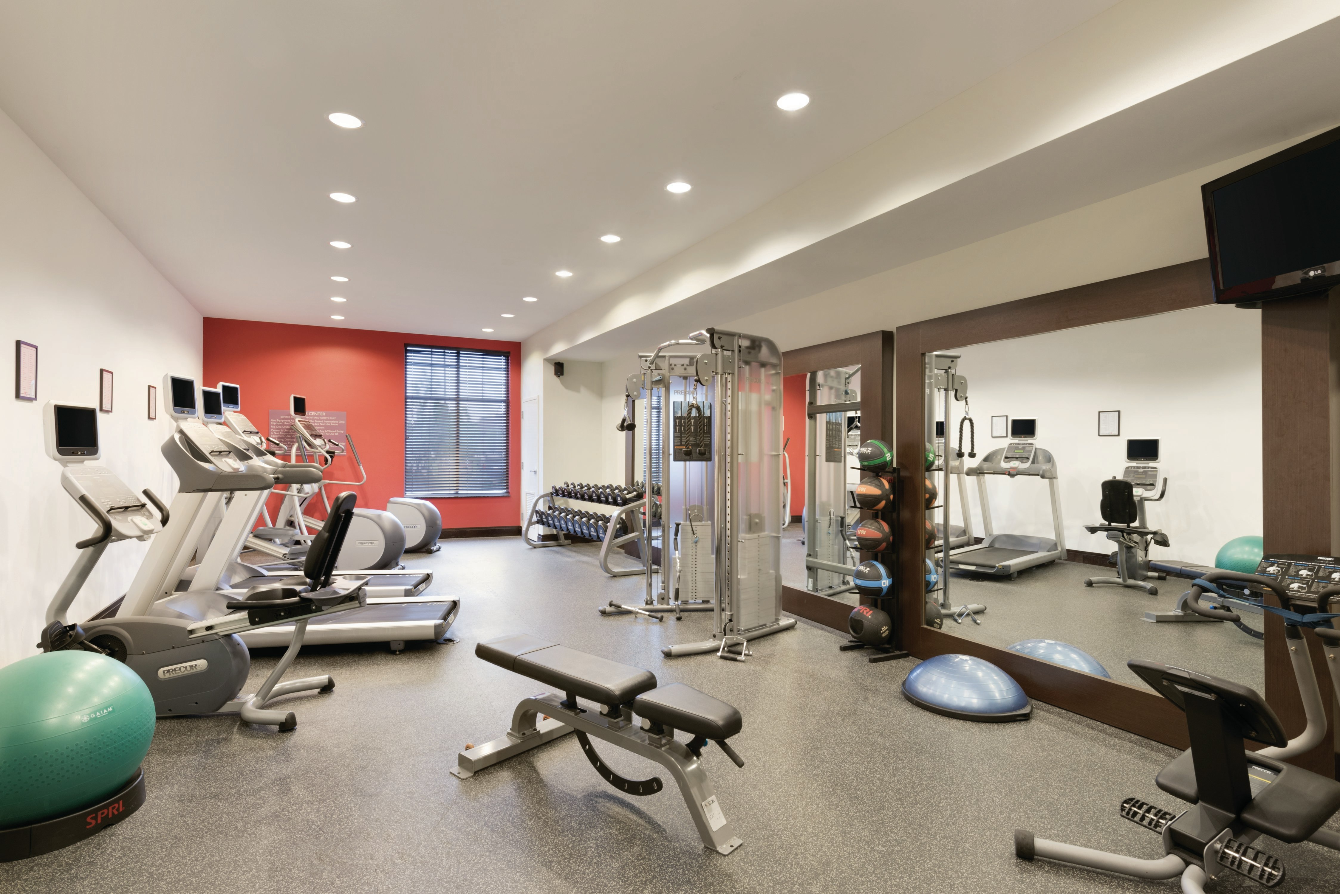 Hilton Garden Inn Fargo 31/61