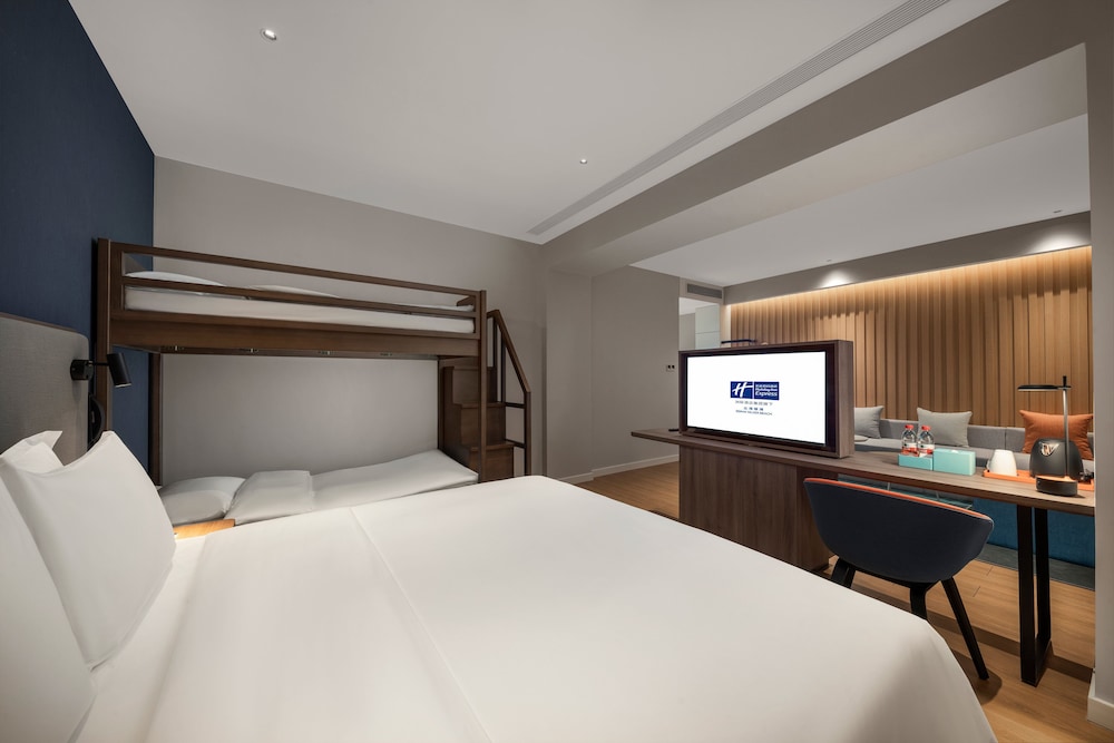 Premium, King and Twin Beds